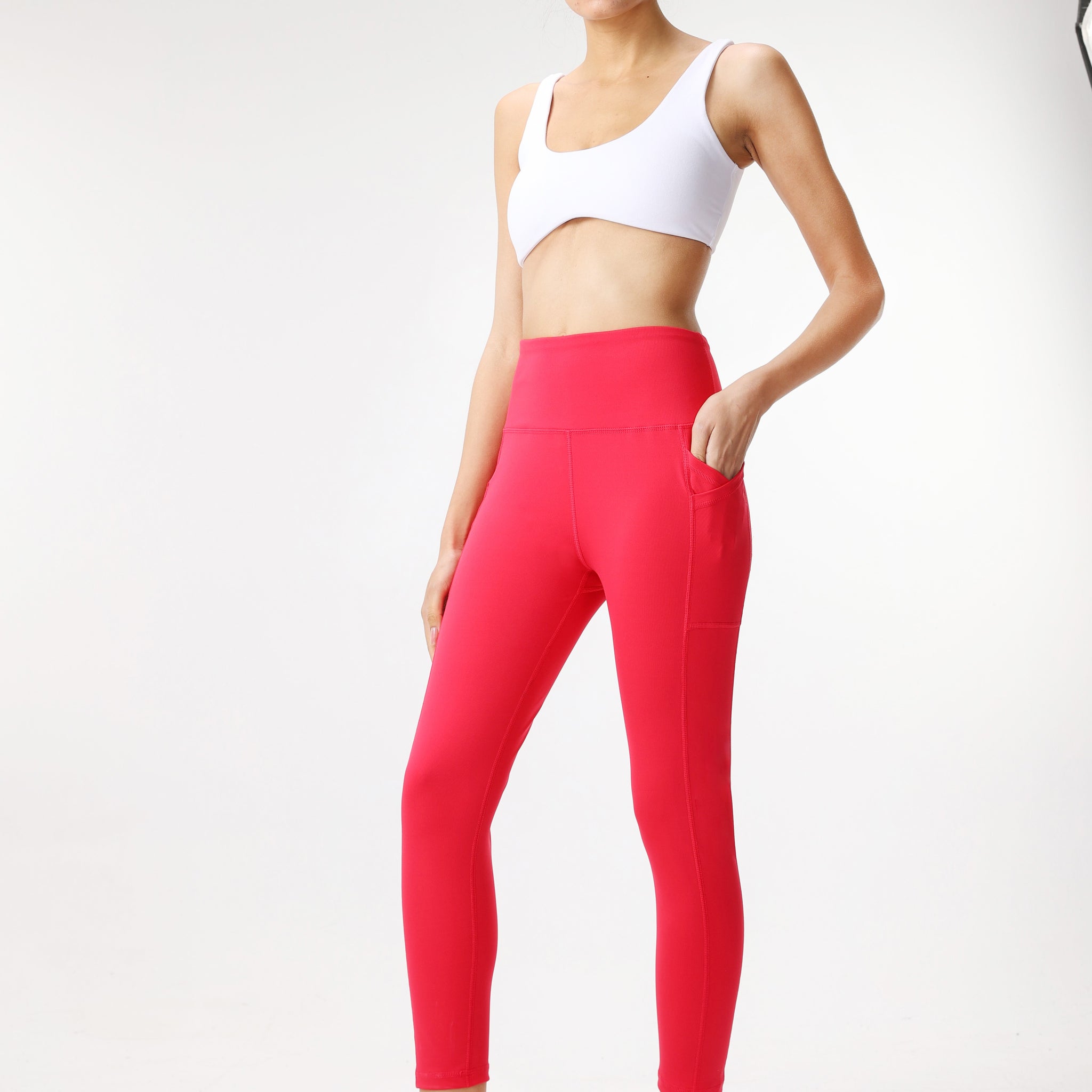 Women's High-Waisted Yoga Pants With Side Pockets - Burberry